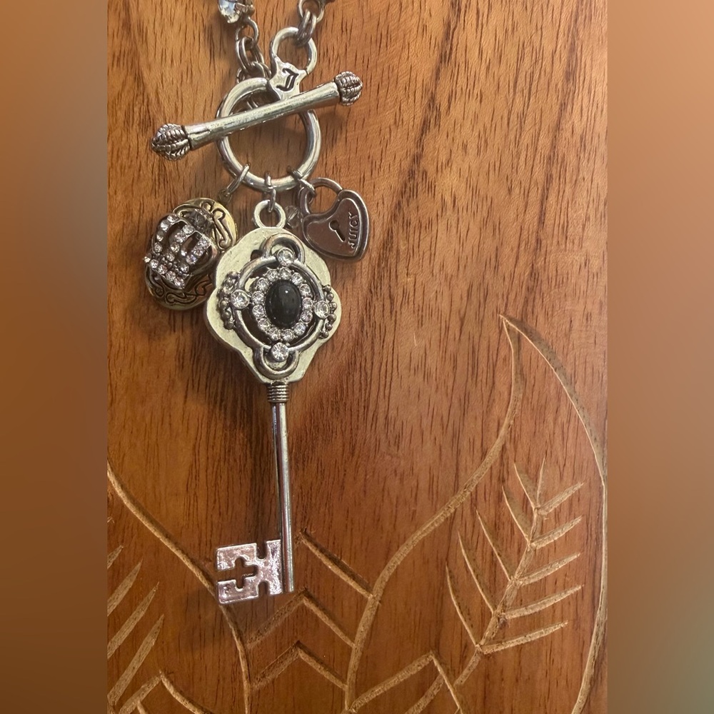 Juicy Couture Key Charm Elegant Long Silver Necklace with Crystal Accents - Picture 3 of 3